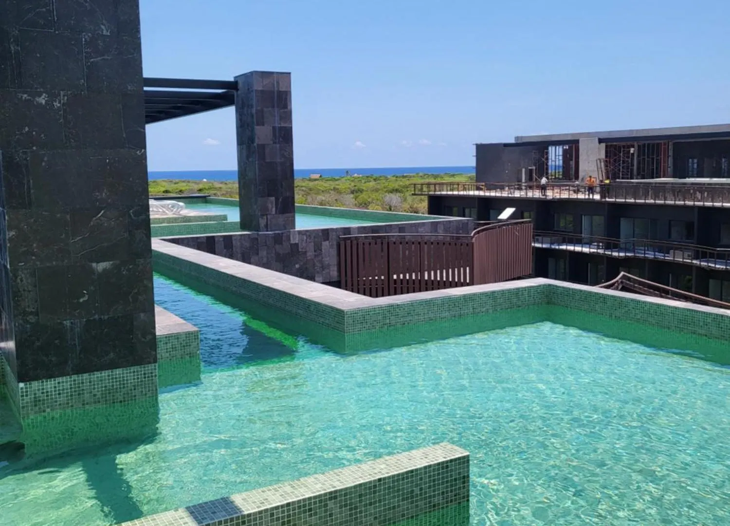 Apartment With Private Jacuzzi, Rooftop Pools & Free Beach Club 图卢姆