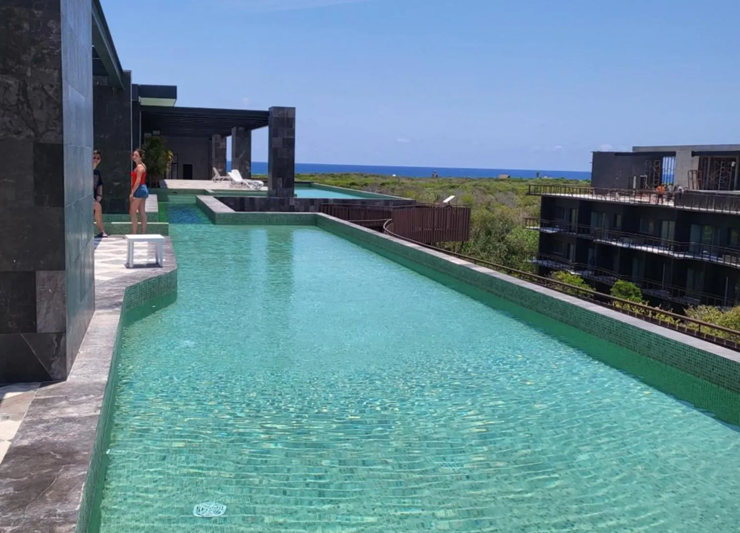 Apartment With Private Jacuzzi, Rooftop Pools & Free Beach Club 图卢姆