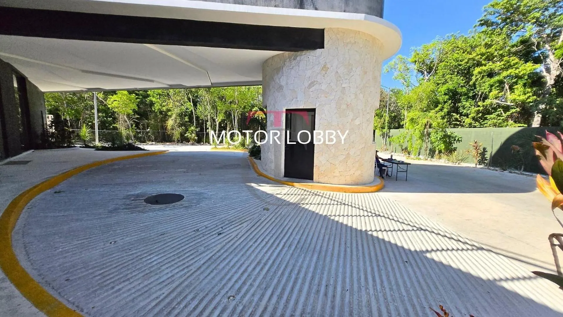 Apartment With Private Jacuzzi, Rooftop Pools & Free Beach Club Tulum