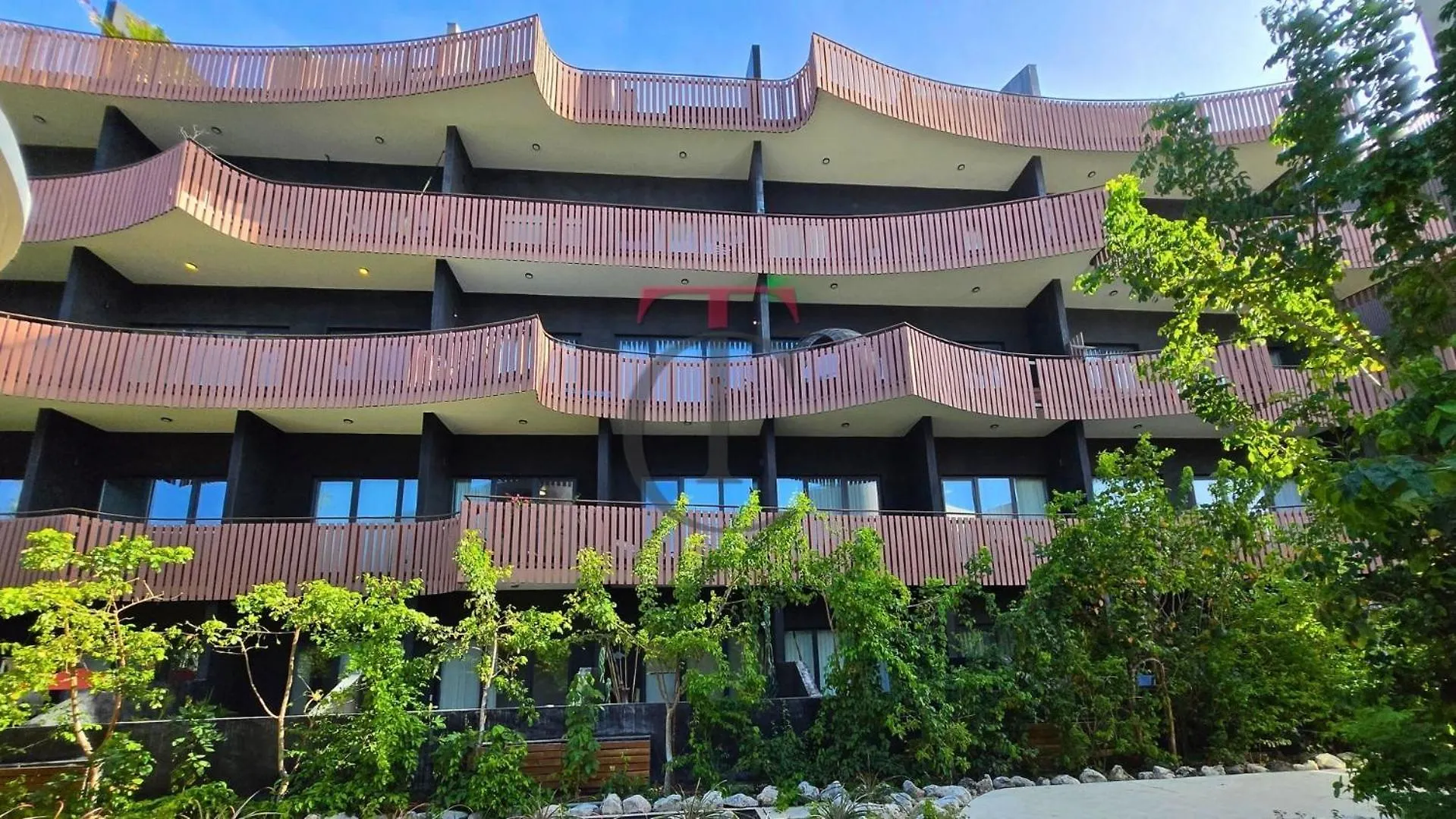 Apartment With Private Jacuzzi, Rooftop Pools & Free Beach Club Tulum