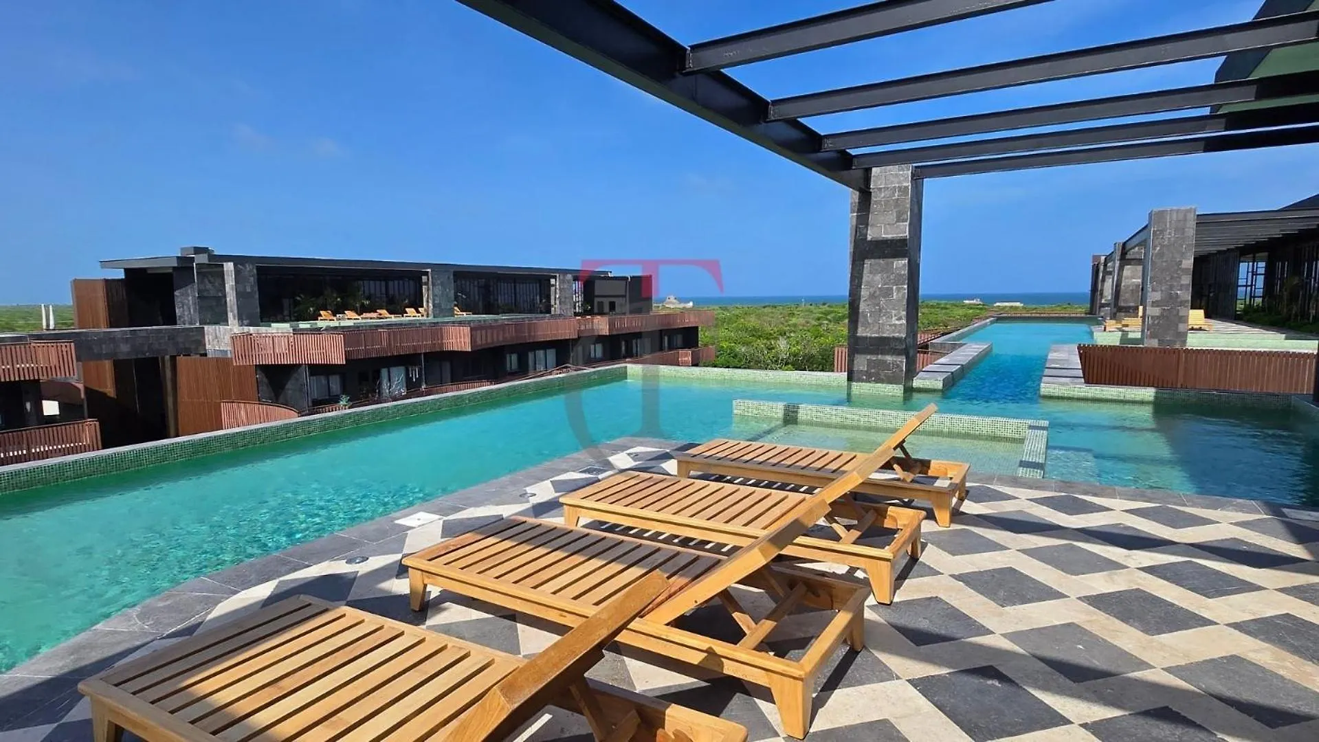 Apartment With Private Jacuzzi, Rooftop Pools & Free Beach Club Tulum