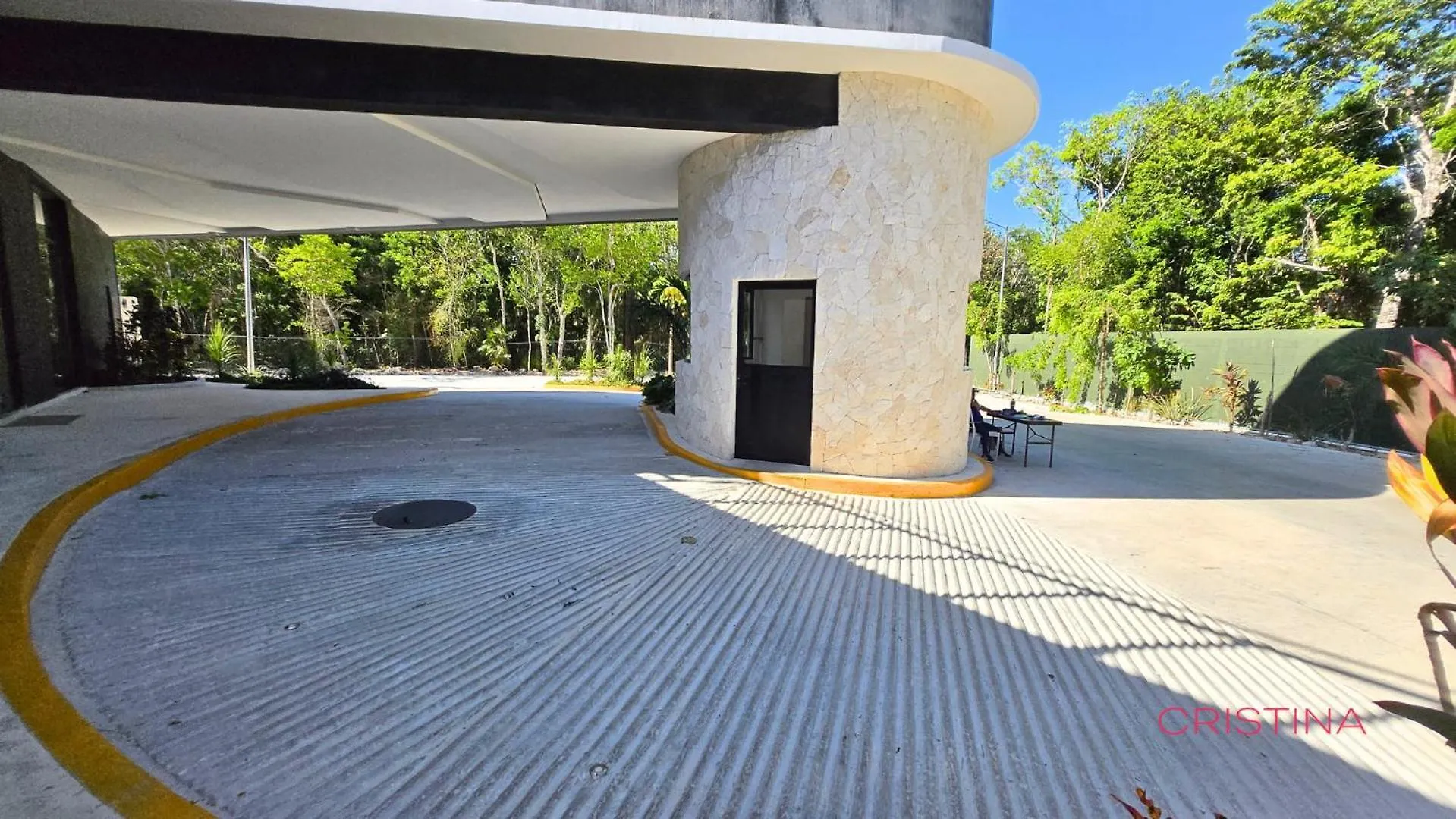 Apartment With Private Jacuzzi, Rooftop Pools & Free Beach Club Tulum